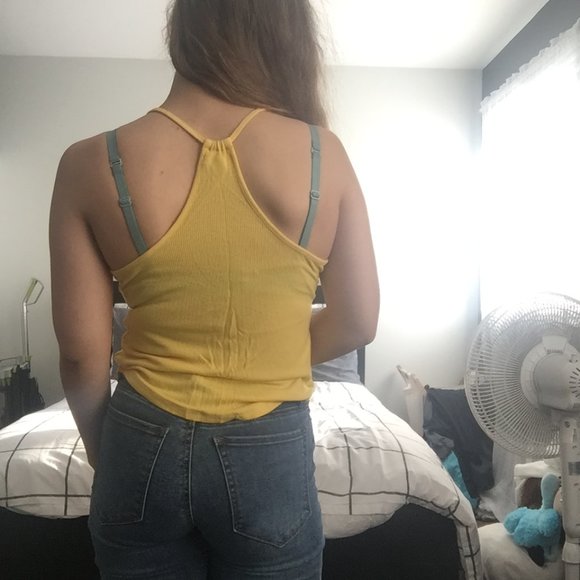 yellow stretchy camisole - Picture 3 of 3